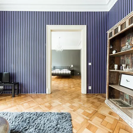 Magnificent Charles Bridge Apartment