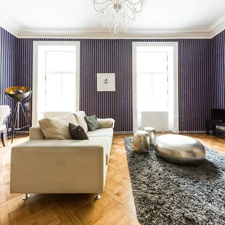 Apartment Magnificent Charles Bridge